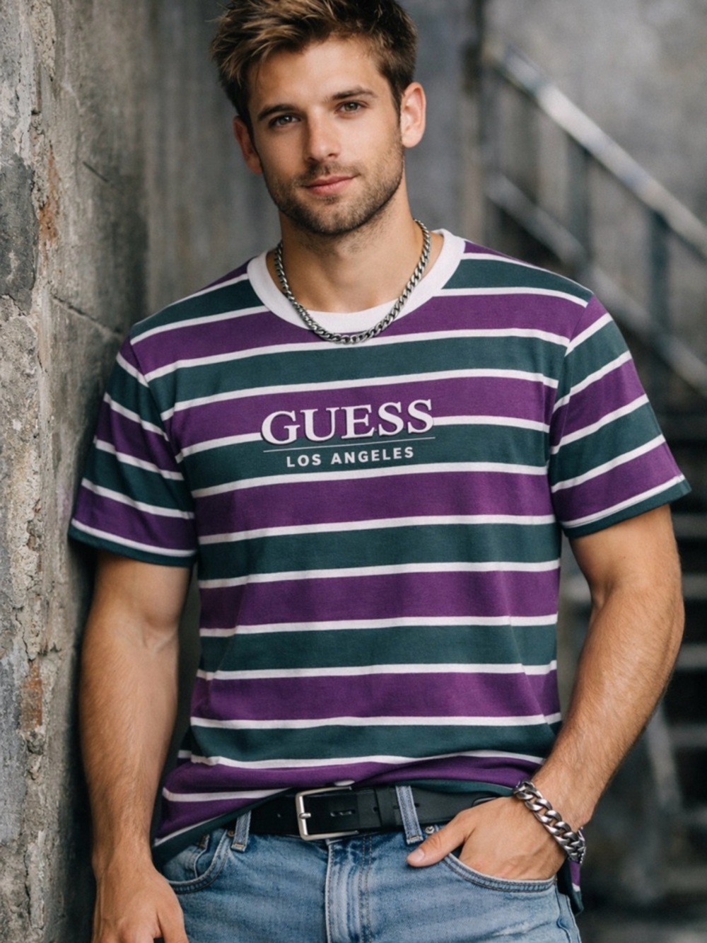 Vintage Guess Los Angeles Y2K Striped T-Shirt mens Medium